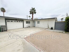 68045 Empalmo Rd in Cathedral City, CA - Building Photo - Building Photo