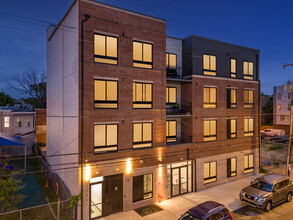 2709 Cecil B Moore Ave in Philadelphia, PA - Building Photo - Building Photo