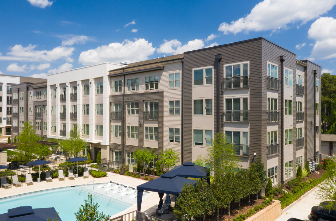 The Reverie at Lake Boone in Raleigh, NC - Building Photo