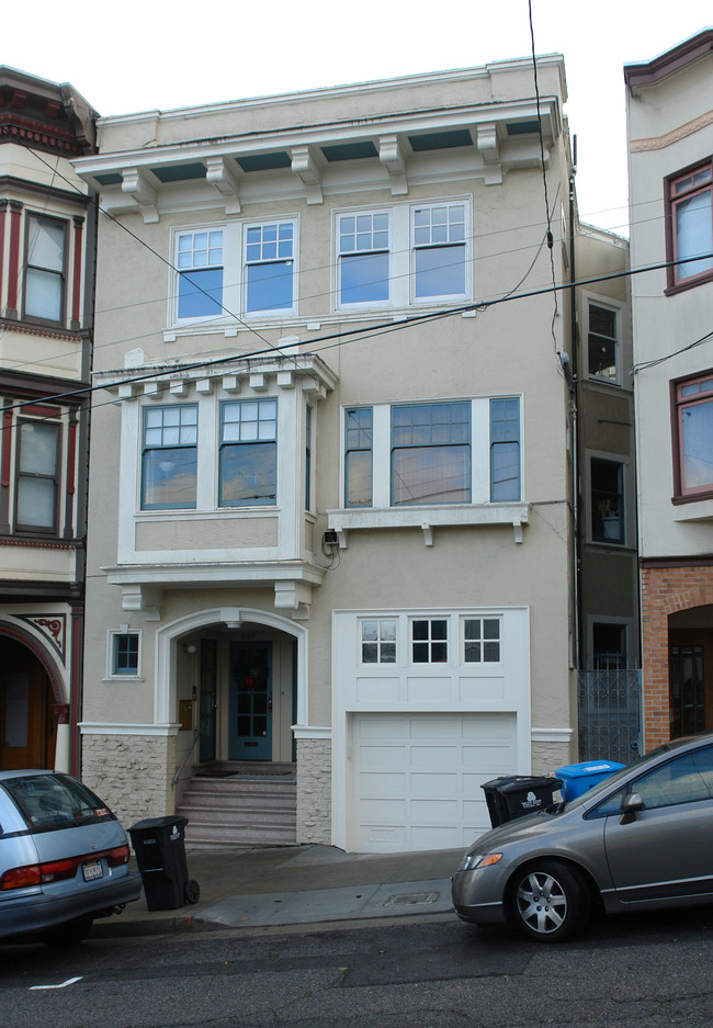 Russian Hill Flats in San Francisco, CA - Building Photo - Building Photo