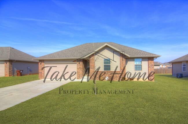 property at 5613 W Longleaf Dr