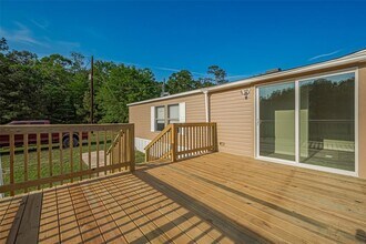 8856 Greenwood Dr in Cleveland, TX - Building Photo - Building Photo