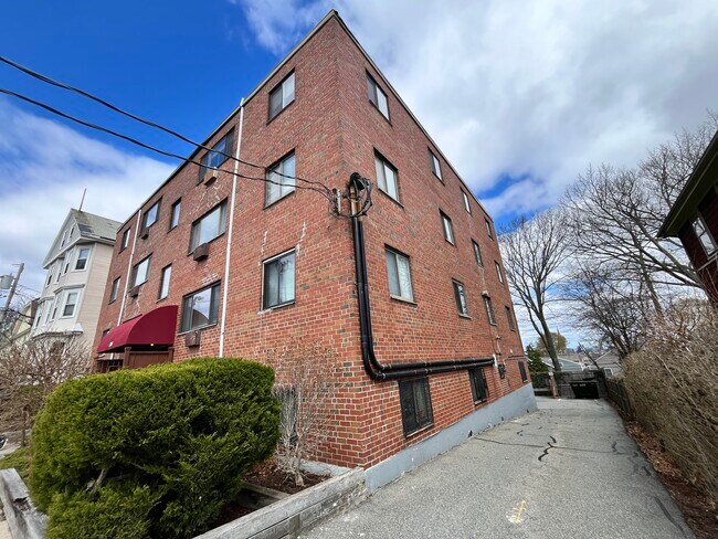 232 Parker Hill Ave, Unit 7