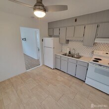511 Leffert St in South Amboy, NJ - Building Photo - Building Photo