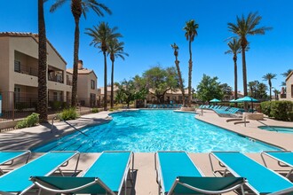 Palm Villas at Whitney Ranch in Henderson, NV - Building Photo - Building Photo
