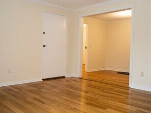 124 Addison St in Chelsea, MA - Building Photo - Building Photo