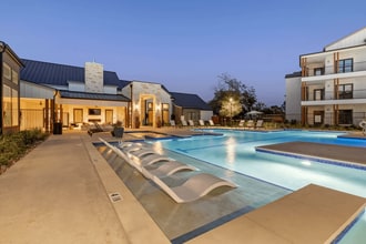 East Vue Ranch Apartments in Austin, TX - Building Photo - Building Photo