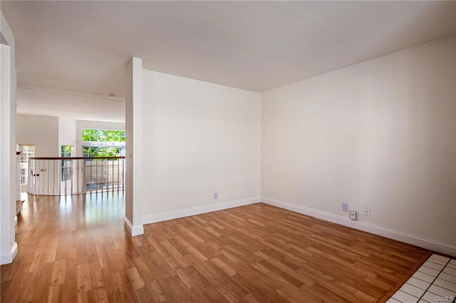 2300 Maple Ave in Torrance, CA - Building Photo - Building Photo