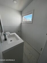 205 Locust Ave in West Long Branch, NJ - Building Photo - Building Photo