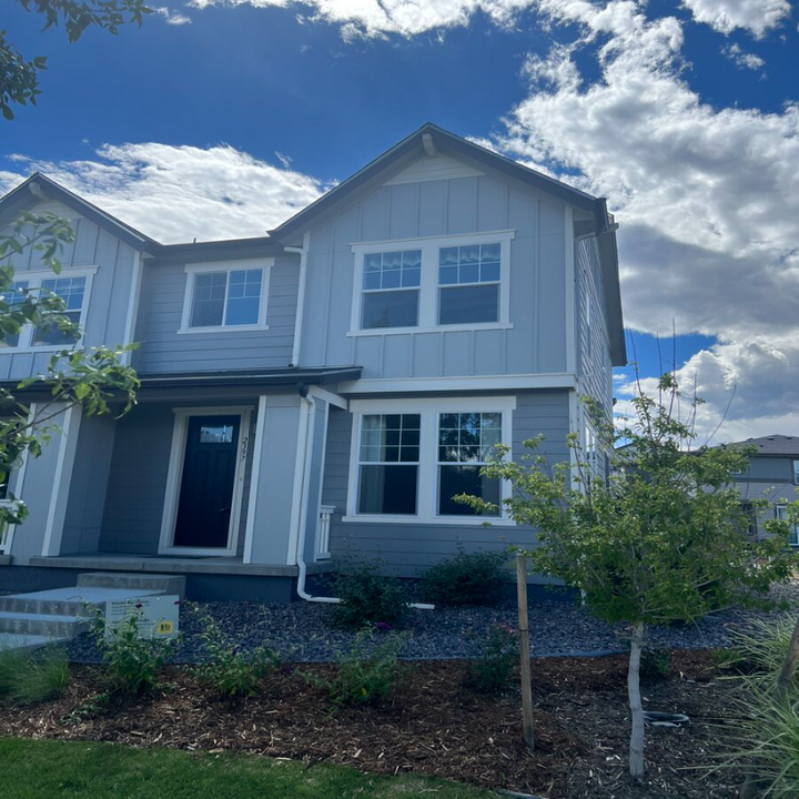 2397 Alpine St in Longmont, CO - Building Photo