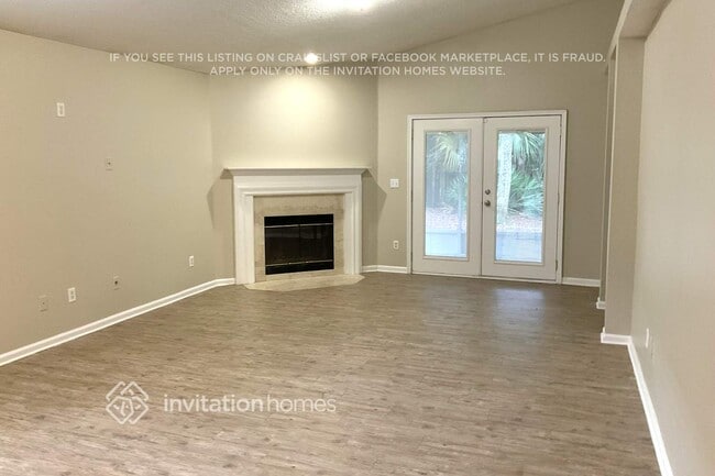 9566 Southbrook Dr in Jacksonville, FL - Foto de edificio - Building Photo