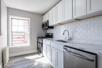 Hudson Ridge Apartments in North Bergen, NJ - Foto de edificio - Interior Photo