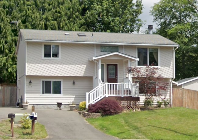 property at 123 239th Pl SW