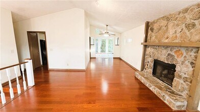 4031 Sugar Mill Dr in Duluth, GA - Building Photo - Building Photo