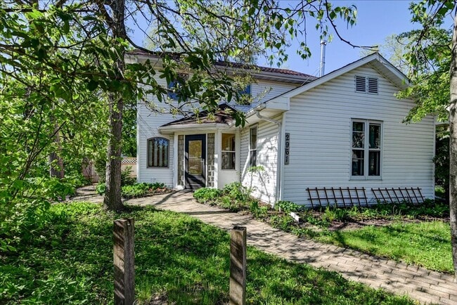 property at 2961 Union St