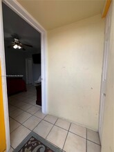 275 W 16th St in Hialeah, FL - Building Photo - Building Photo