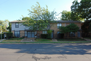 5911 Ross Ave Apartments