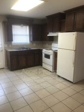 1304 E Quail St in Pharr, TX - Building Photo - Building Photo