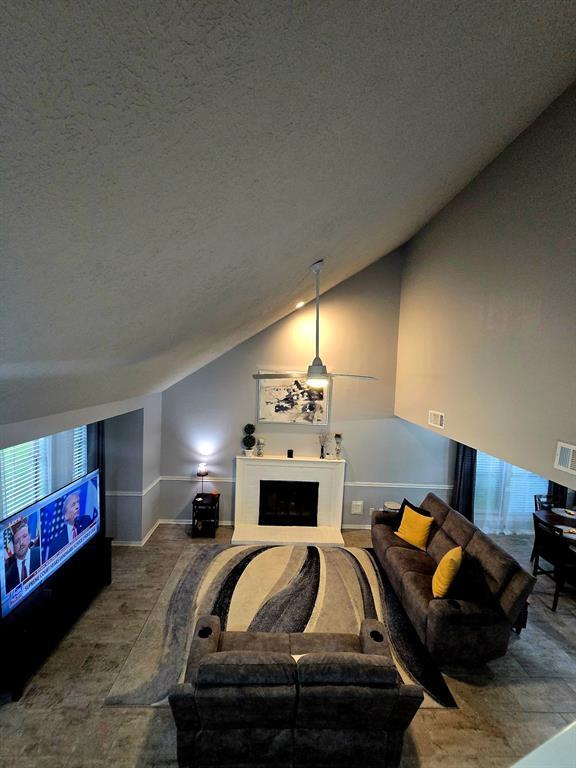 14244 Oak Chase Dr in Houston, TX - Building Photo - Building Photo