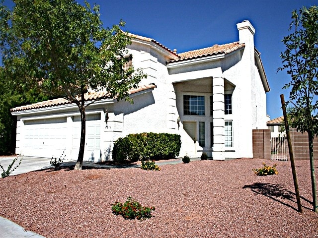 9876 Vermillion Cliffs Ave