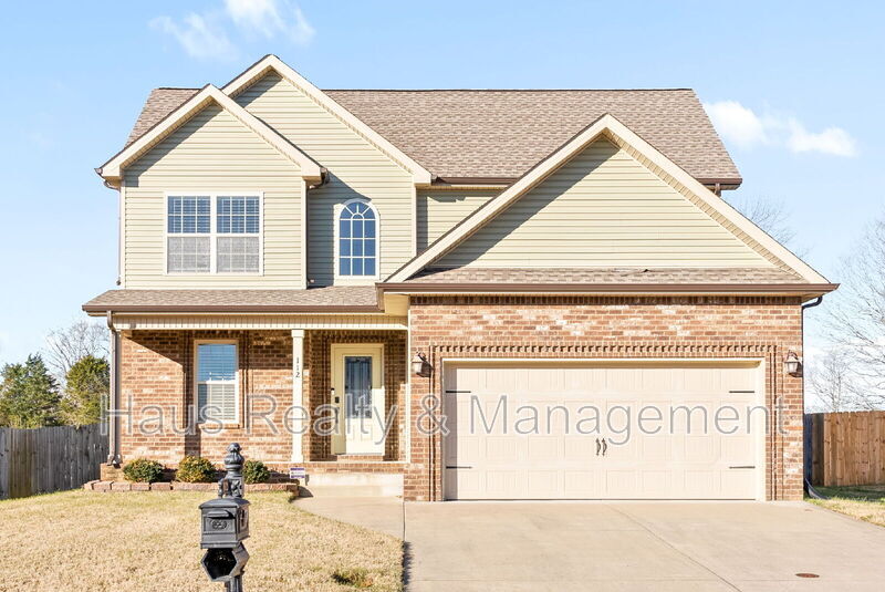112 Sycamore Hill Dr in Clarksville, TN - Building Photo