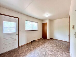 2430 Clearview Ave in Fort Collins, CO - Foto de edificio - Building Photo