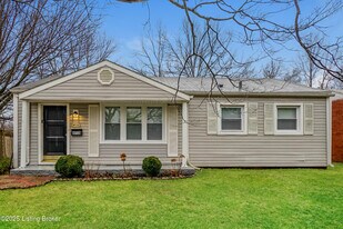 9732 Sue Helen Dr in Louisville, KY - Building Photo