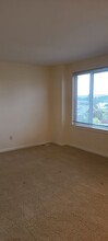 1702 K Ave-Unit -1702 in Anacortes, WA - Building Photo - Building Photo