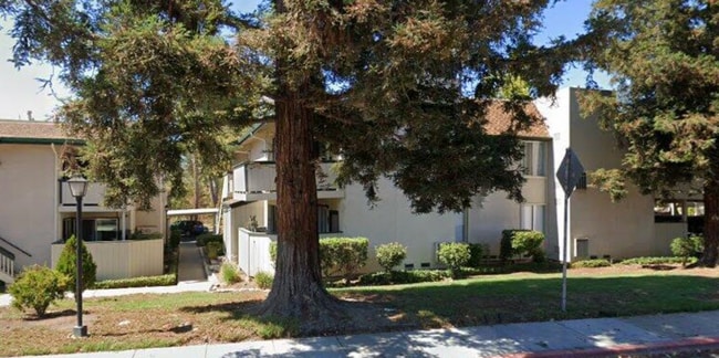 5460 Concord Blvd, Unit B4