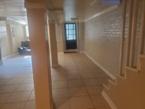 633 8th St NE in Washington, DC - Building Photo - Building Photo