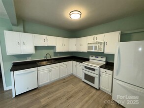 1204 Allen St in Charlotte, NC - Building Photo - Building Photo