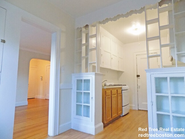 property at 2045 Commonwealth Ave