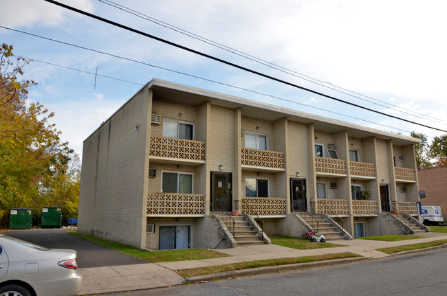 Afton Terrace Apartments in Philadelphia, PA - Building Photo - Building Photo