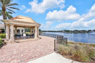 8685 Erice Ct in Naples, FL - Building Photo