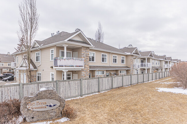 The Bays At Summerside in Edmonton, AB - Building Photo - Building Photo