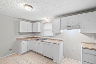 4185 Willow Park Dr in Memphis, TN - Building Photo - Building Photo