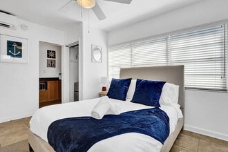 335 Desoto St in Hollywood, FL - Building Photo - Building Photo