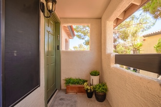 7008 E Gold Dust Ave, Unit 224 in Paradise Valley, AZ - Building Photo - Building Photo