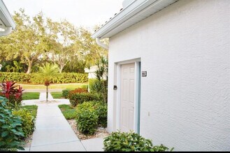 6910 Satinleaf Rd N, Unit 6910 Satinleaf Rd. N 202 in Naples, FL - Building Photo - Building Photo