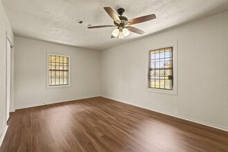 2315 Leffingwell St in Houston, TX - Building Photo - Building Photo
