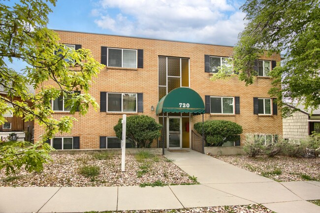 property at 720 E 5th Ave