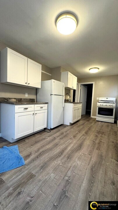 222 Hamilton St, Unit 1 in Cambridge, MA - Building Photo