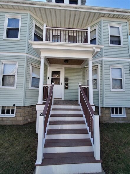 property at 32 Glenrose Rd