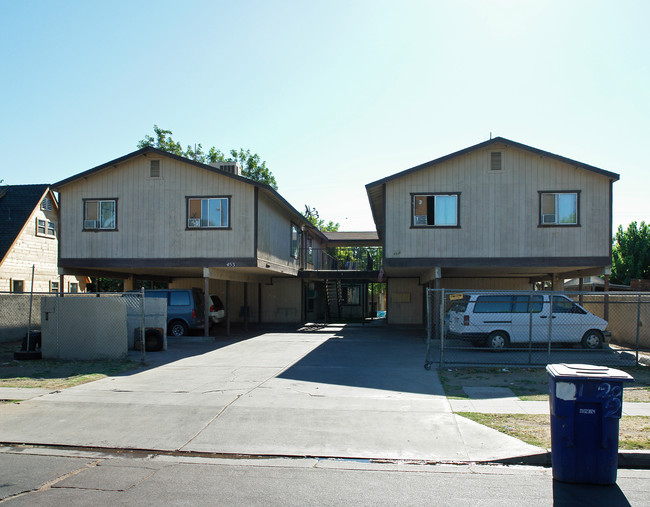 453 S Backer Ave in Fresno, CA - Building Photo - Building Photo