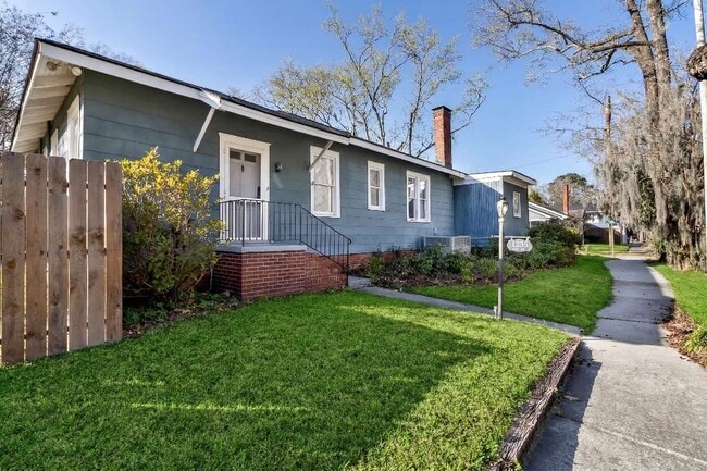 property at 1235 E 50th St