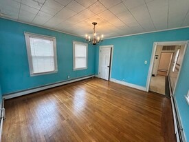 74 Otis St, Unit 2 in Cambridge, MA - Building Photo