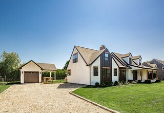 10 William Way in Southampton, NY - Building Photo - Building Photo