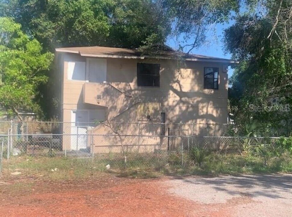 1324 18th Ave S in St. Petersburg, FL - Building Photo