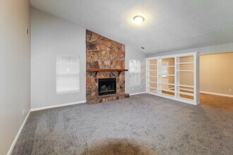 5913 Clate Ct in Ellenwood, GA - Building Photo - Building Photo