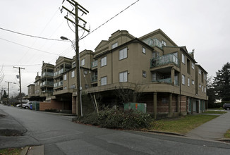 City View Terrace in Vancouver, BC - Building Photo - Building Photo